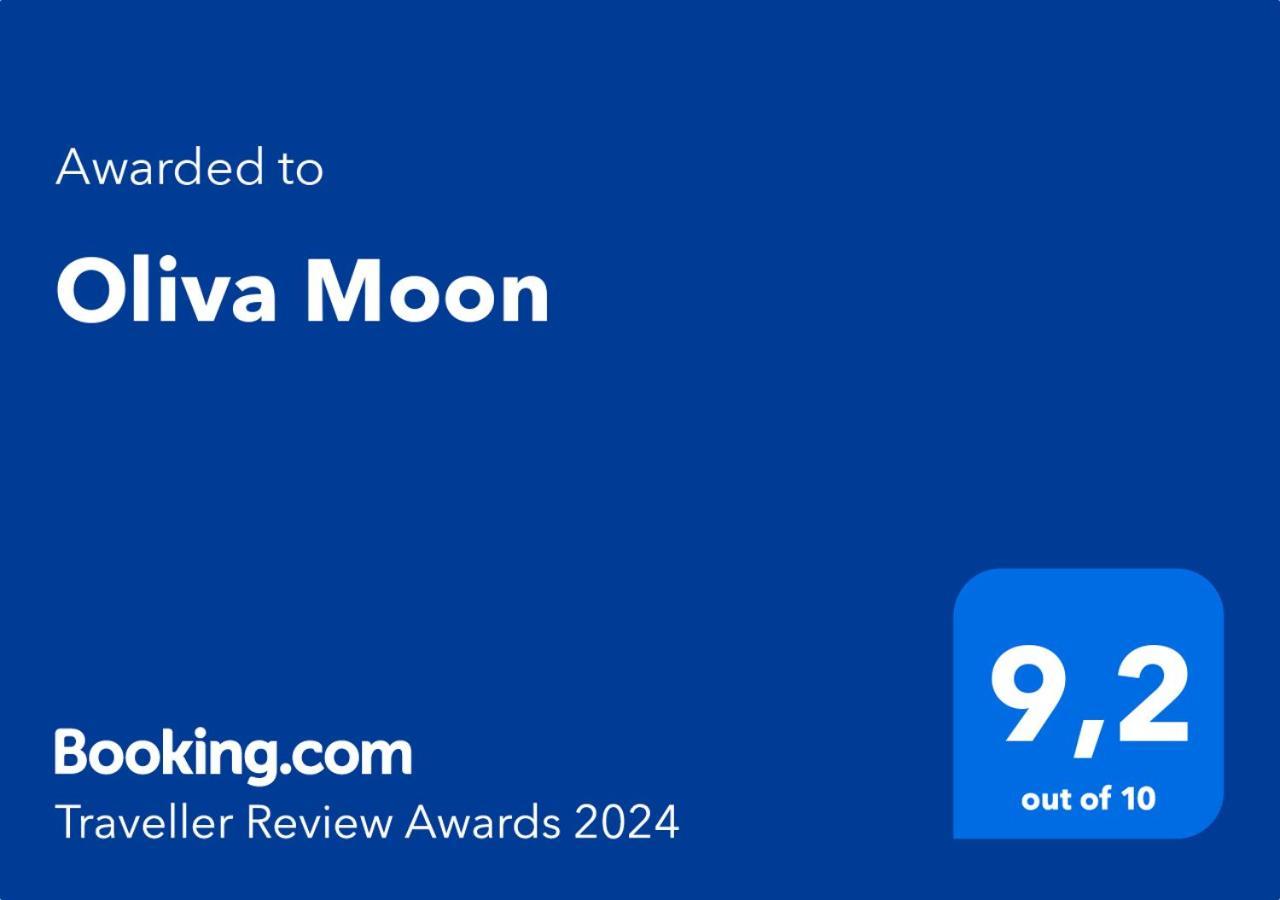 Апартаменти Oliva Moon Екстер'єр фото