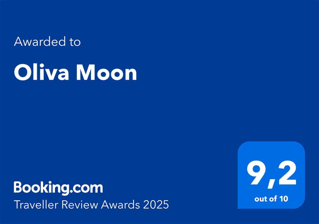Апартаменти Oliva Moon Екстер'єр фото